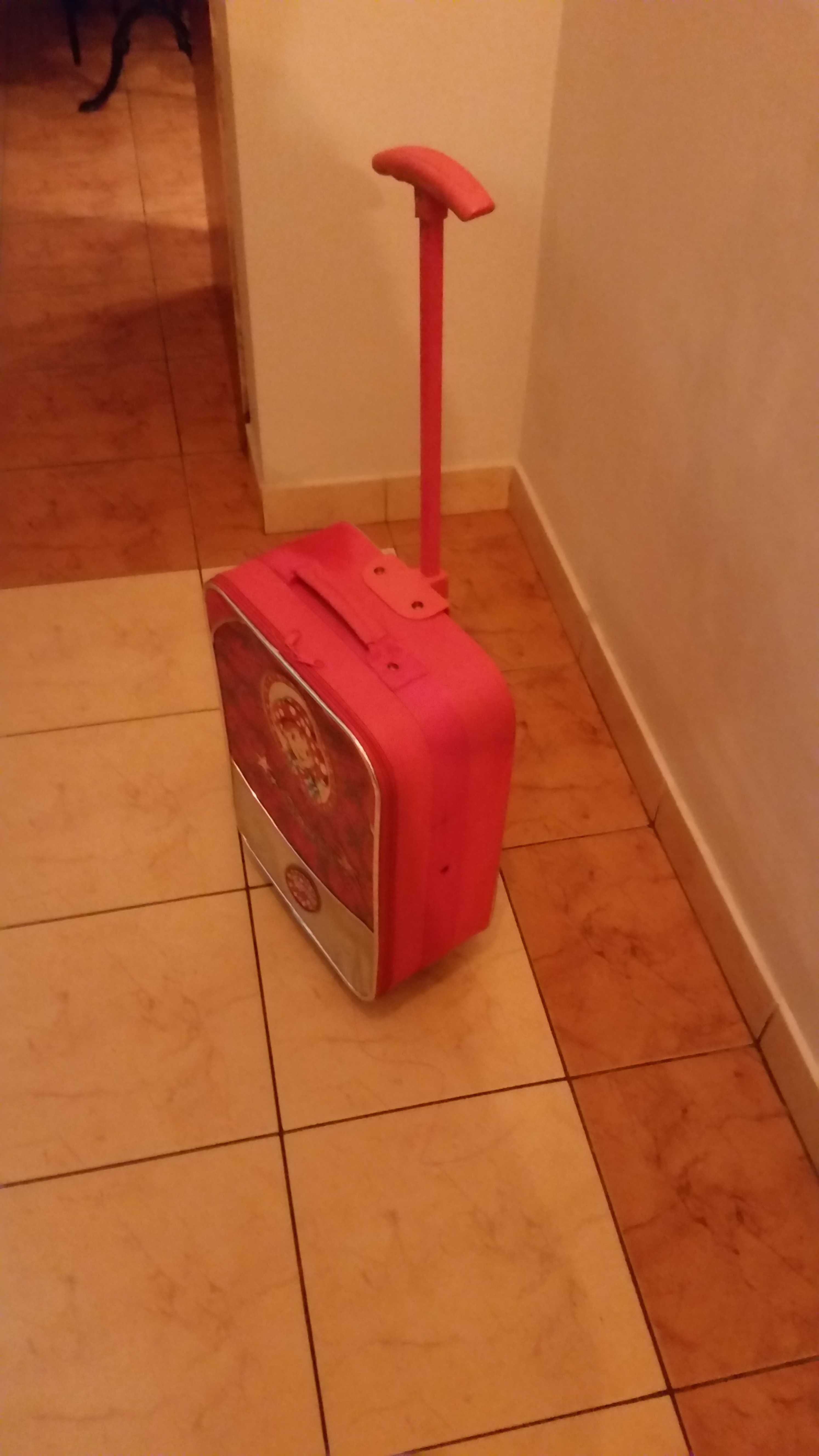 walizka na kółkach dla dzieci