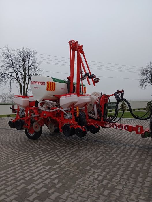 Siewnik do kukurydzy gaspardo monosem kuhn amazone