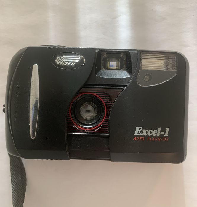 Фотоапарат Excel-1