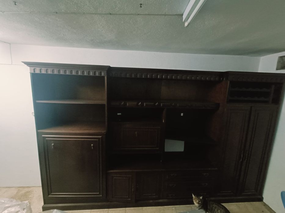 Móvel de sala grande com vários módulos muitas prateleiras, armario