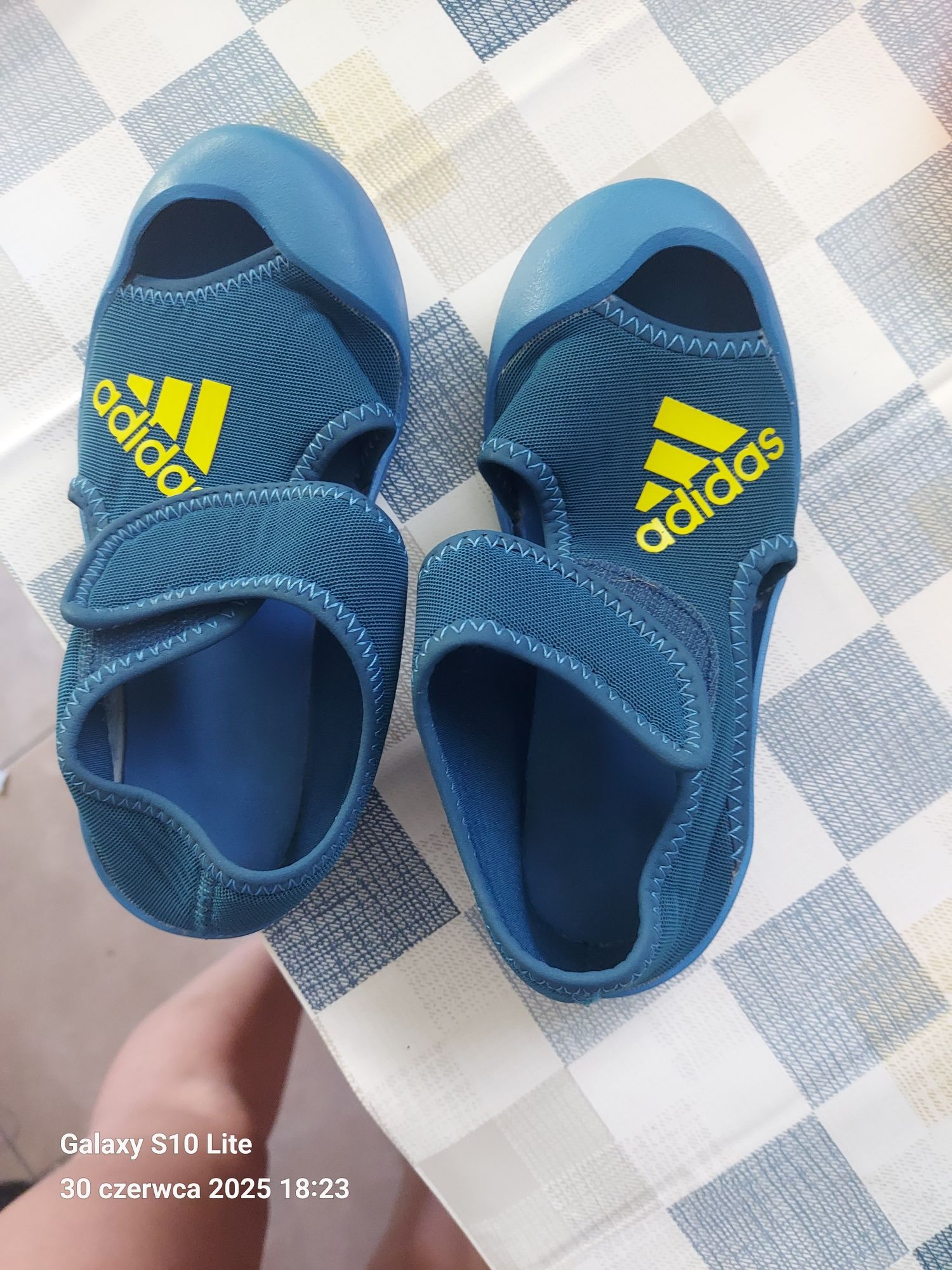 Sandały Adidas 28