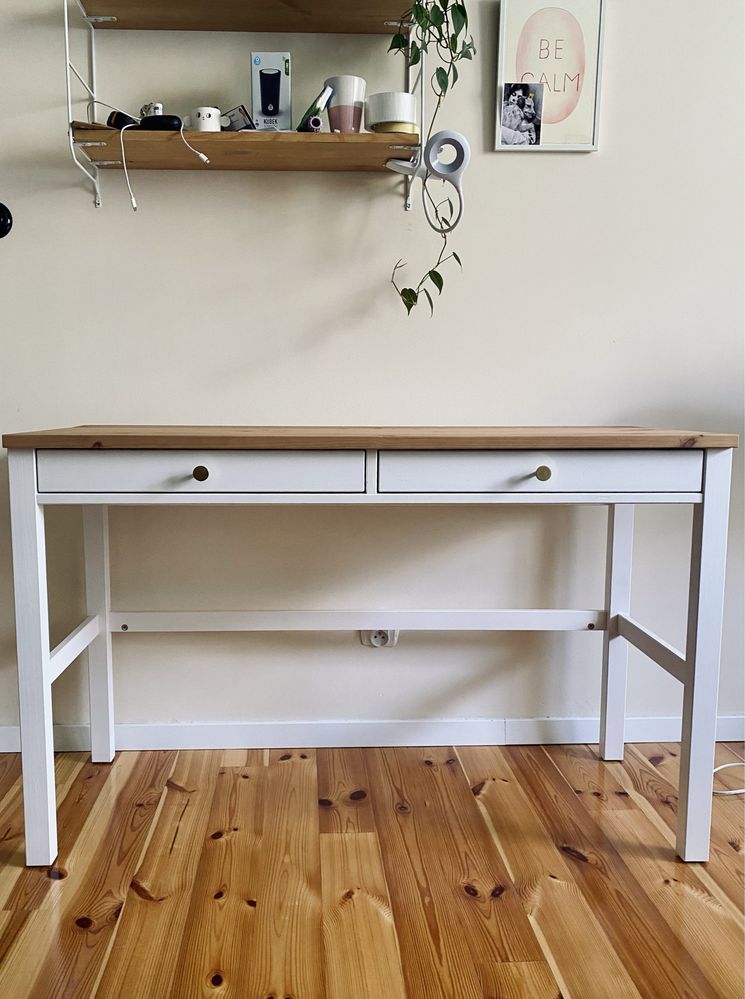 Biurko drewniane Hemnes ikea 120 x47 cm