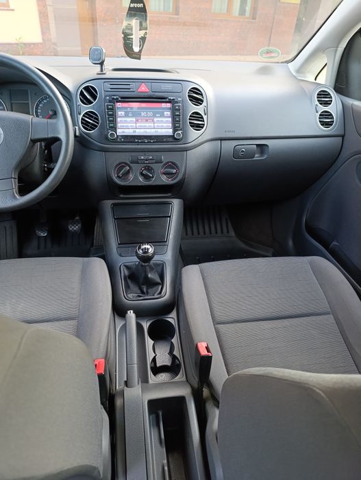 Продам Volkswagen Golf Plus