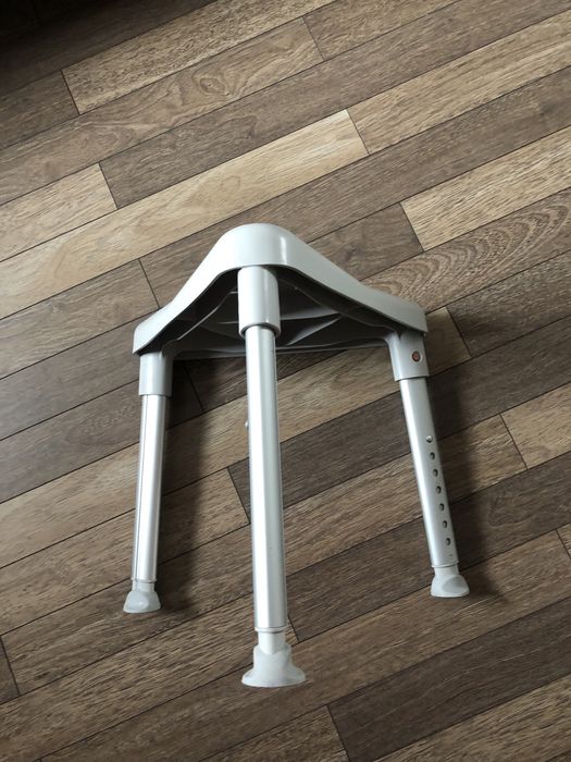 Stołek prysznicowy etac