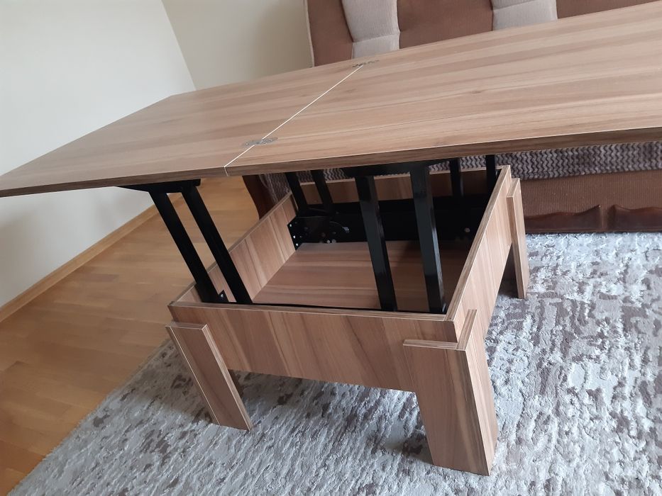 Стіл гостьовий розкладний