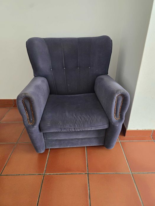 Sofá veludo azul