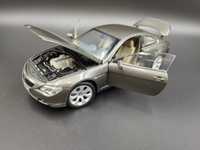 1:18 Kyosho BMW 6 model