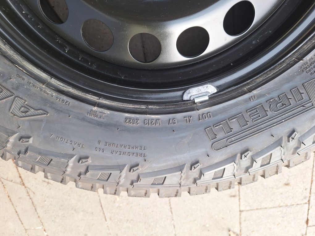 Komplet 5 prawie nowych felg stalowych 16" 5x112 Mercedes