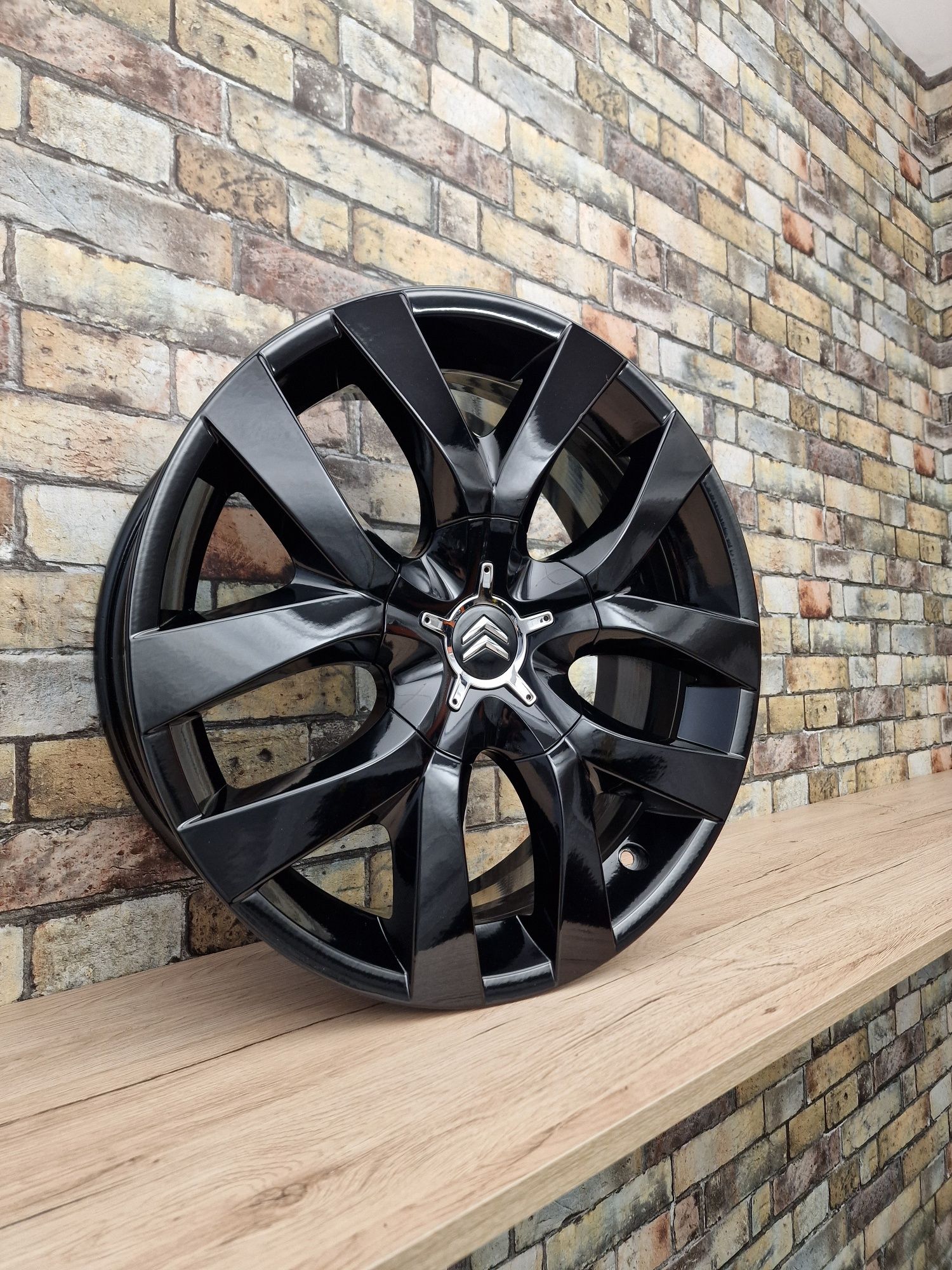 Felgi Aluminiowe 18' 4x108 Oryginalne CITROEN C3 C4 C4X C5 DS3 DS4 DS5