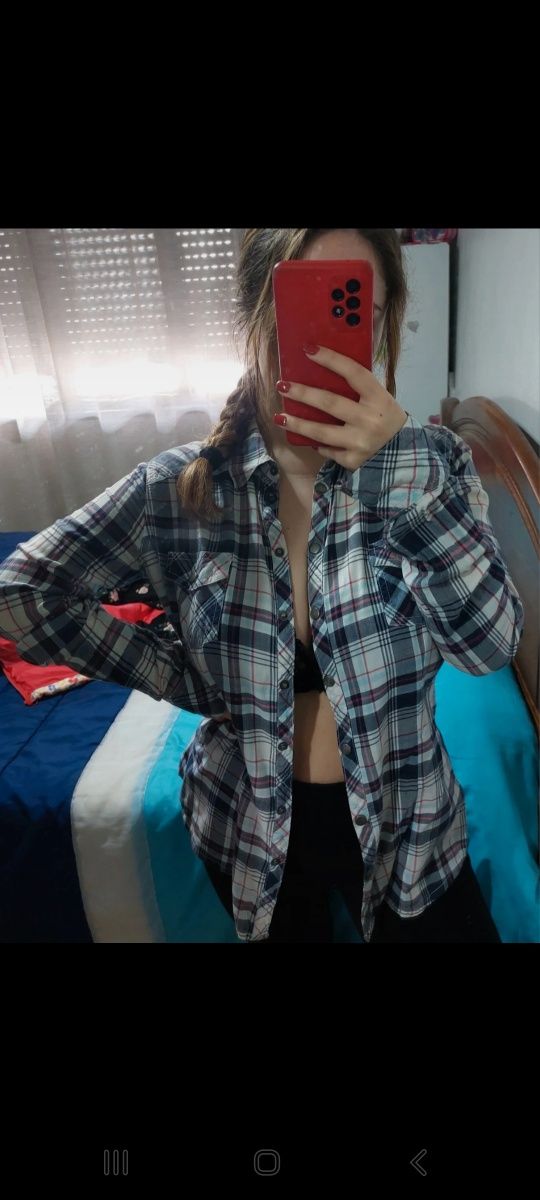 Camisa mulher padrão aos quadrados tamanho S