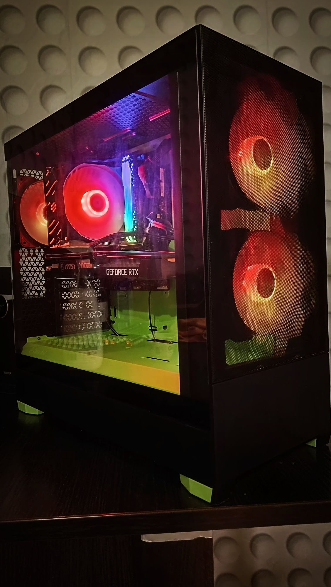 Obudowa Fractal Design Pop Air RGB Czarno-zielona