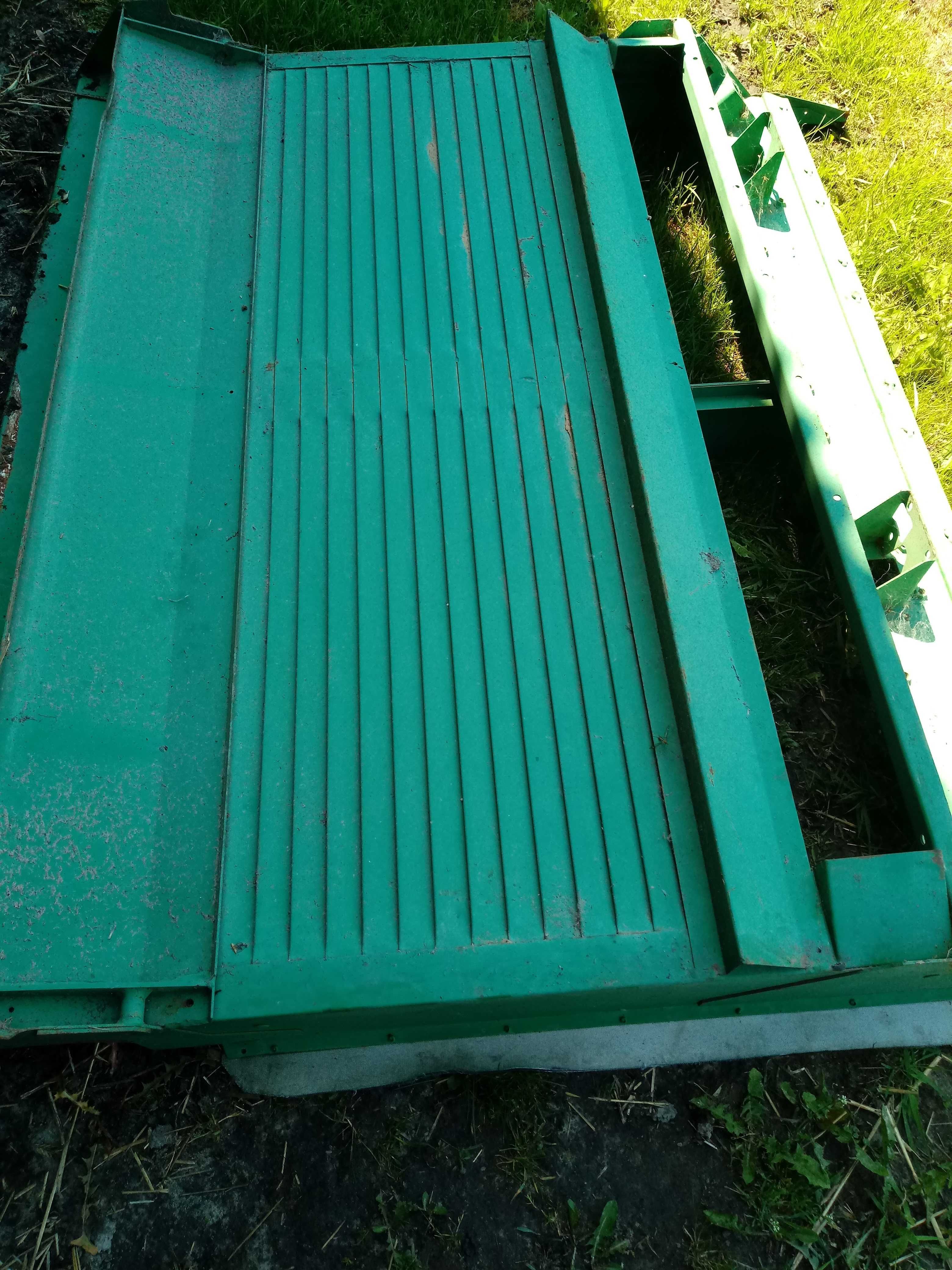 Dolny podsiewacz kombaju John Deere 2264