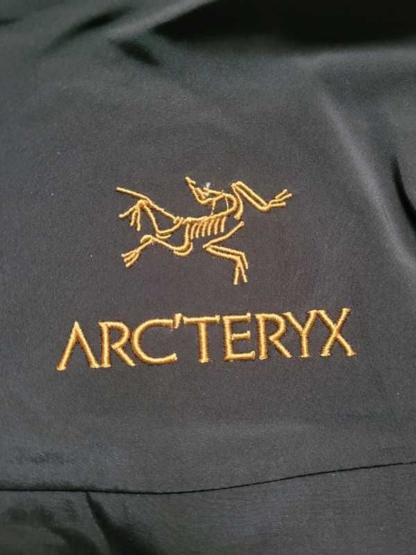 Veste arc’teryx Alpha sv noir M