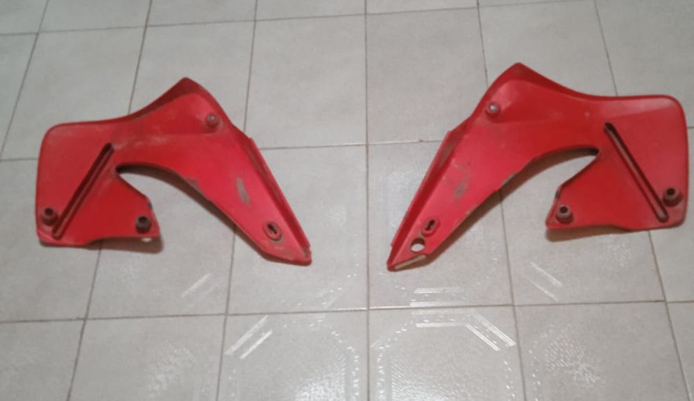 Plásticos radiador HONDA CR 125/250
