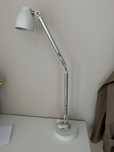 Lampa na biurko Ikea