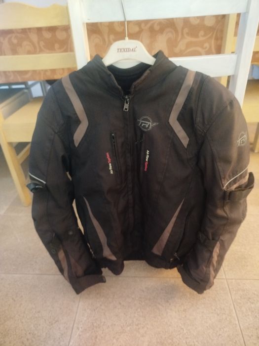 Casaco motard c/ proteção semi novo
