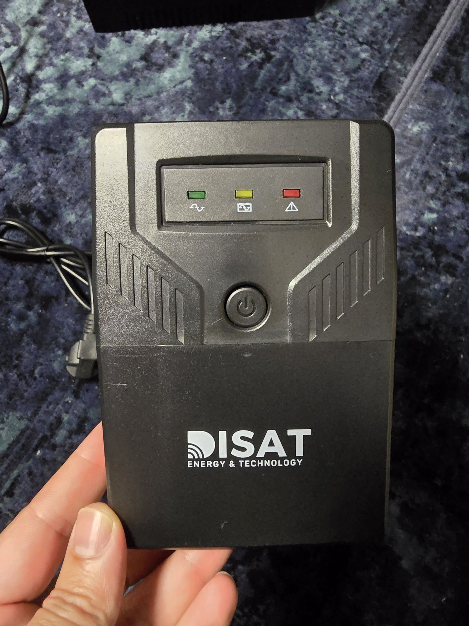 UPS - 600VA/360W 7AH