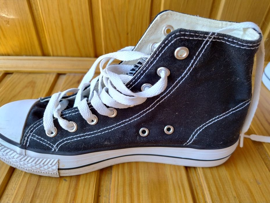 Взуття підліткове