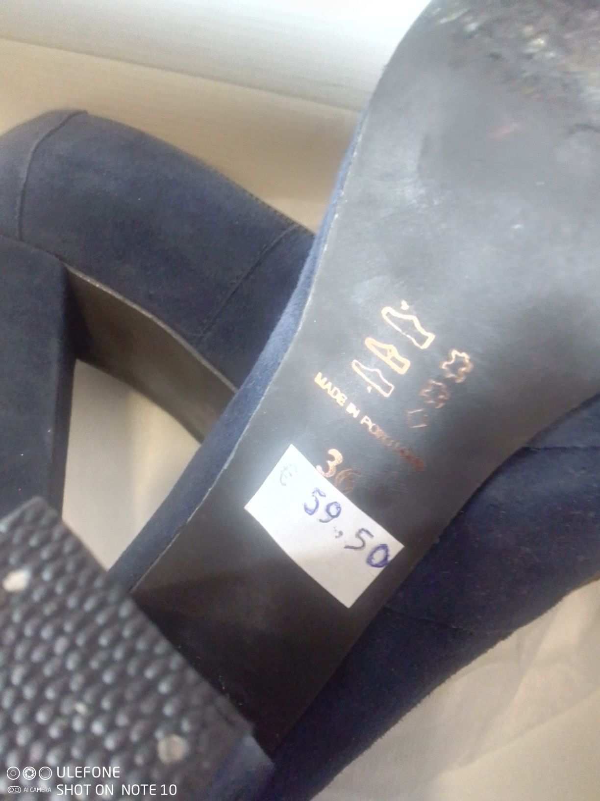 Sapatos muito confortáveis como novos