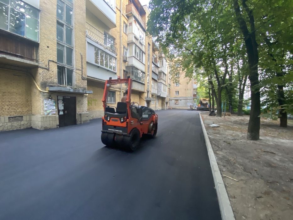 Укладка асфальт ямочни ремонт отсыпк дорог асфальтная крошка крихта