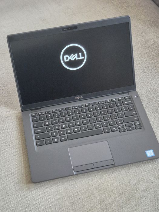 Ноутбук Dell Latitude 5400 14" IPS Intel Core i5-8365U 16GB NVME 256GB