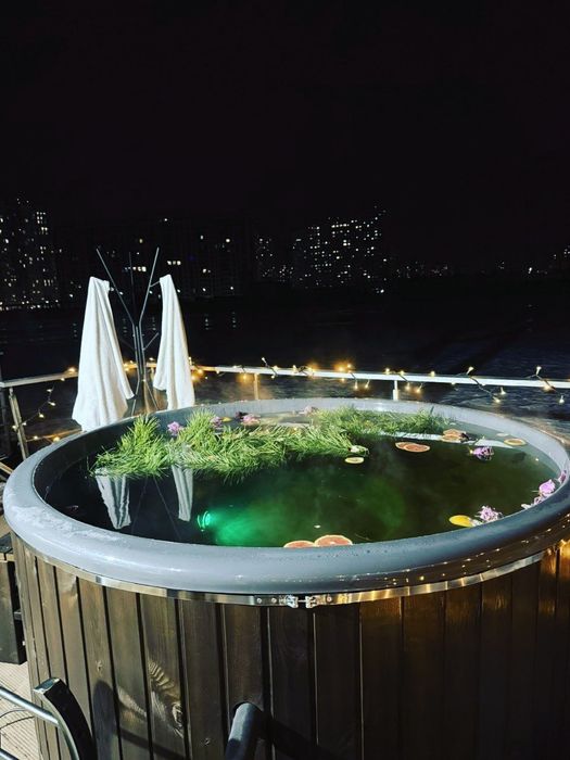 Баня на воді "Kypol Club", Гідропарк