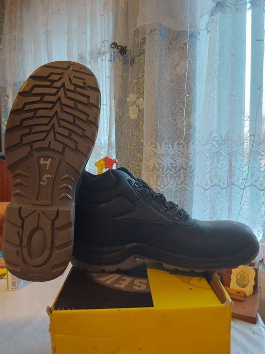 Спец. Робочі черевики