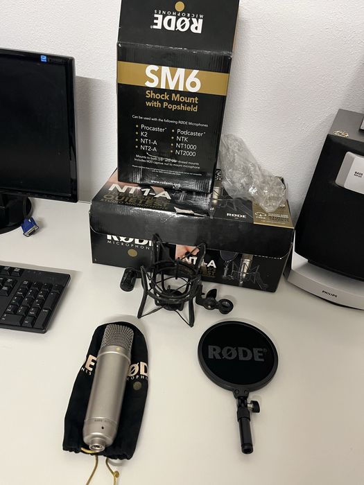 Rode NT1 com suporte e pop filter