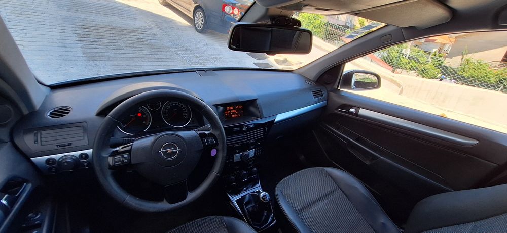 Opel astra 1.7 cdti cosmo