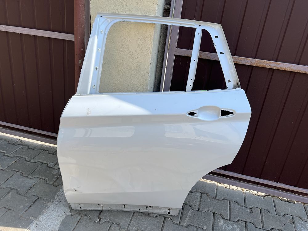 Задняя левая дверь bmw x1 f48 a96