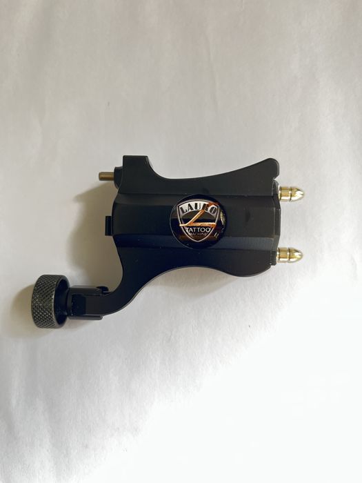Máquina tattoo rotativa, com muito pouco uso, bom estado