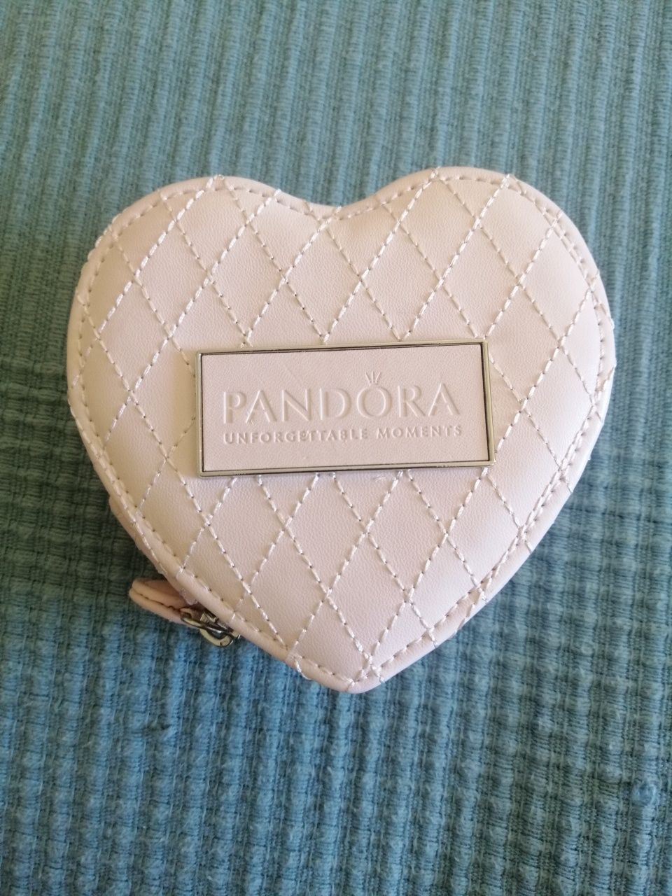 Pulseira Pandora (17,5 cm) com caixa