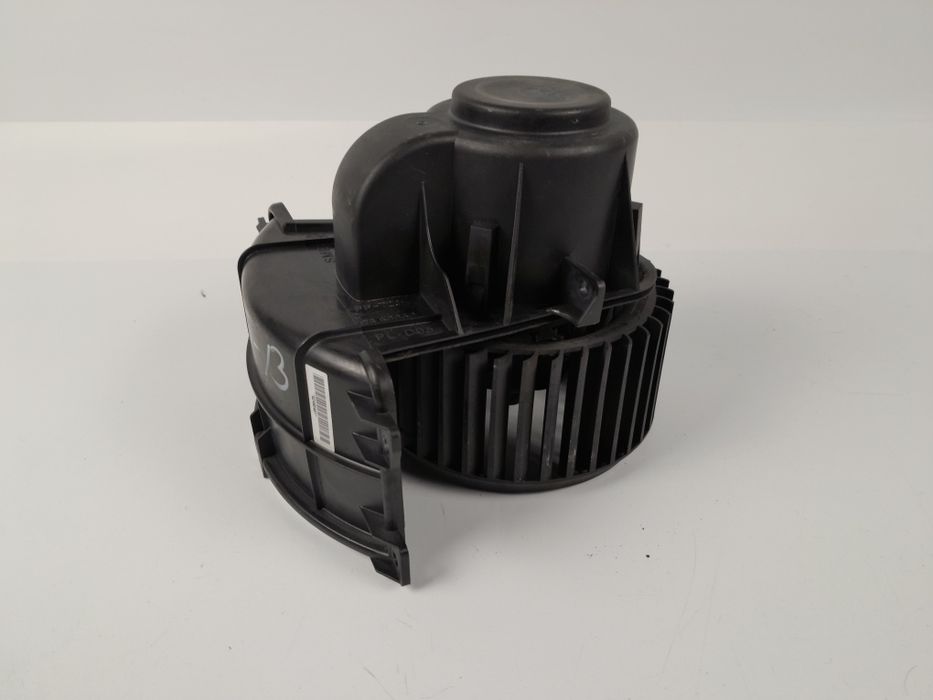 Моторчик пічки VW T5 2003-2015p Вентилятор печки Т5 7H1819021B