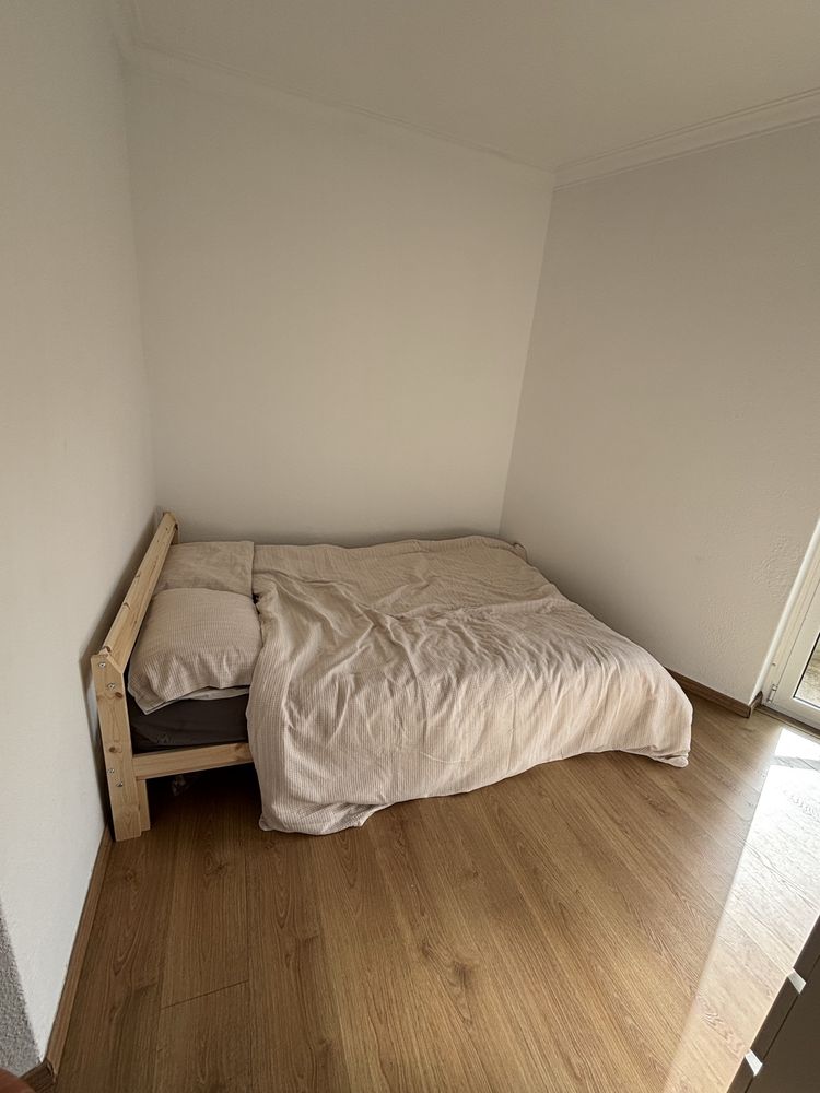Quarto perto da praia de Carcavelos