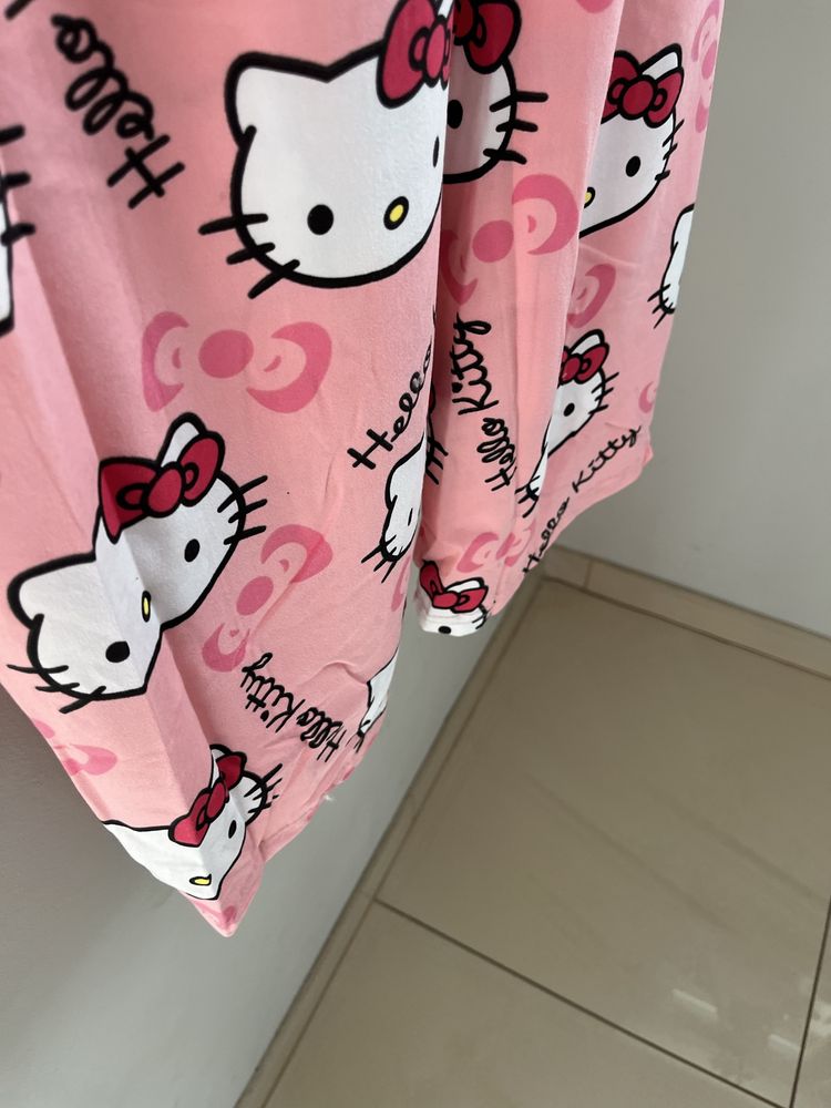 Nowe spodnie Hello Kitty wiosenne XL