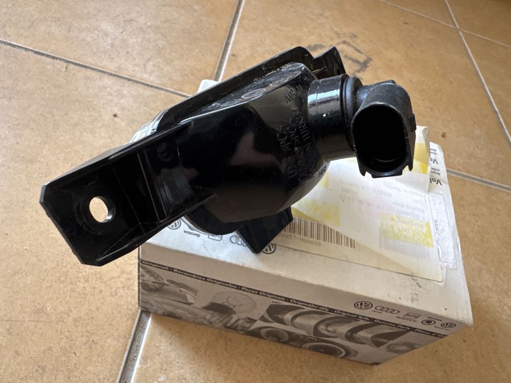 VW Tiguan I lampa wstecznego swiatła Numer OE: 5N0.941.071 oryginał