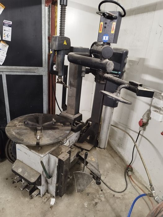 Montarzownica Hoffman z ramieniem wyważarka odważniki itp