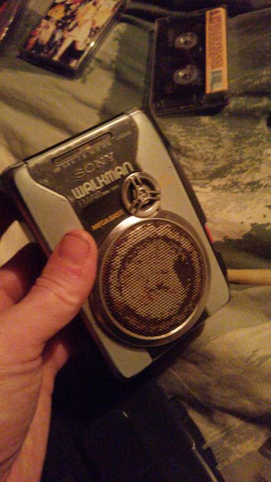 Магнитофон мини sony