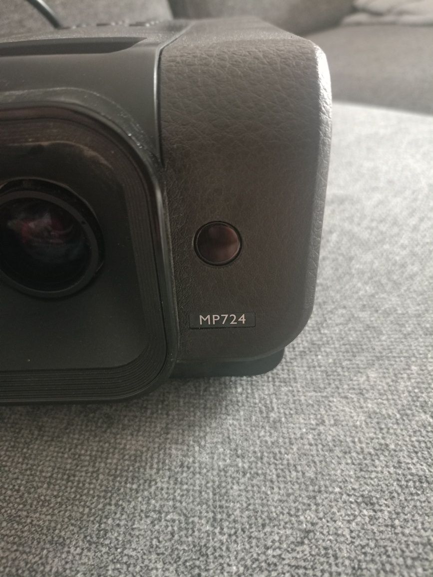 Rzutnik projektor BenQ hdmi