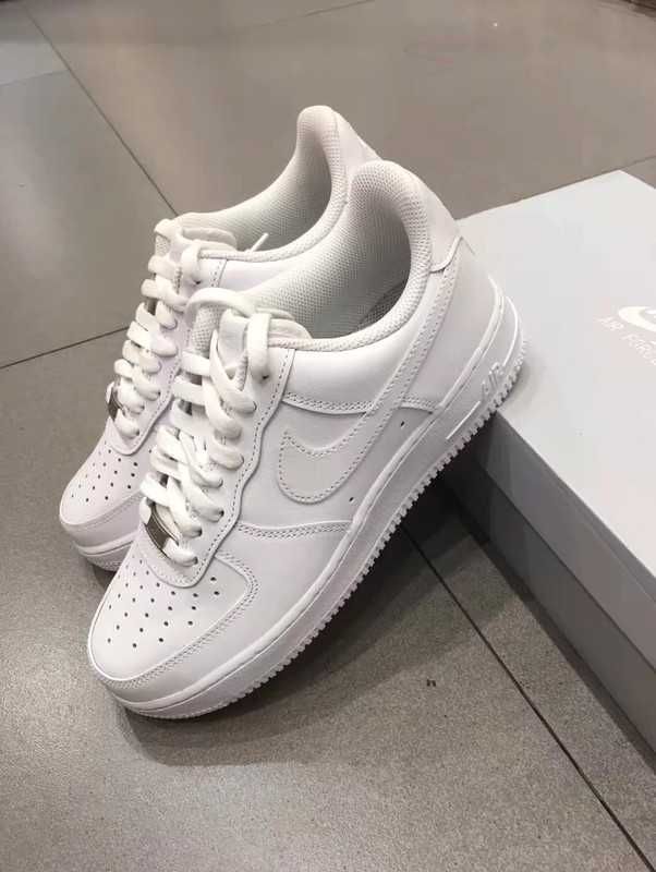 Nike Air Force 1 Low '07
White (Women's)
39