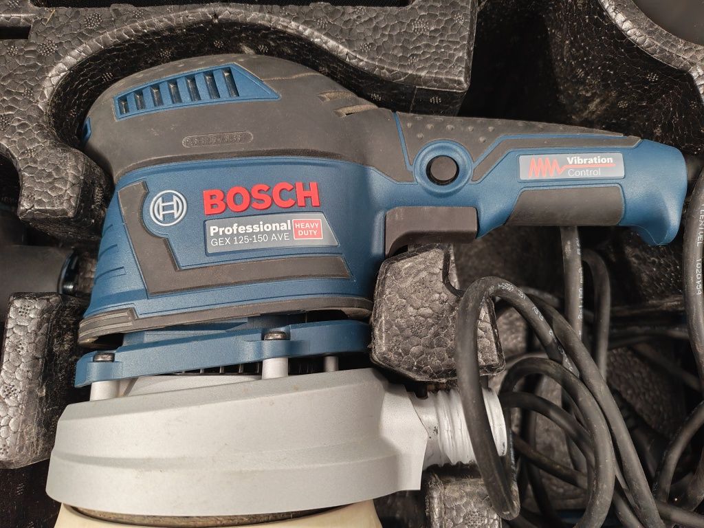 Szlifierka Bosh professional GEX 125-150 AVE