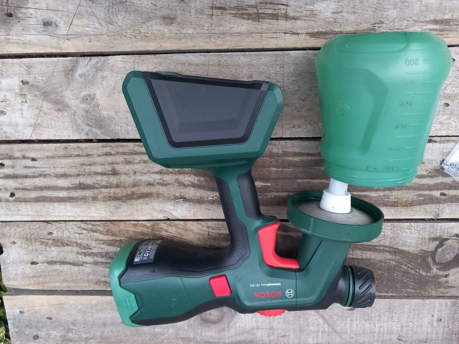 Pistolet malarski UNIVERSALSPRAY 18V-300