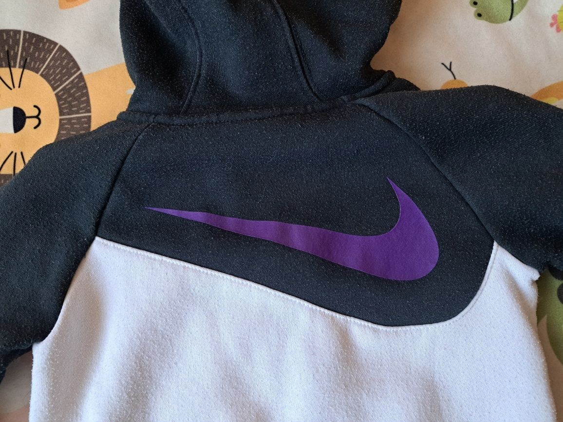 Bluza z kapturem Nike rozmiar 98