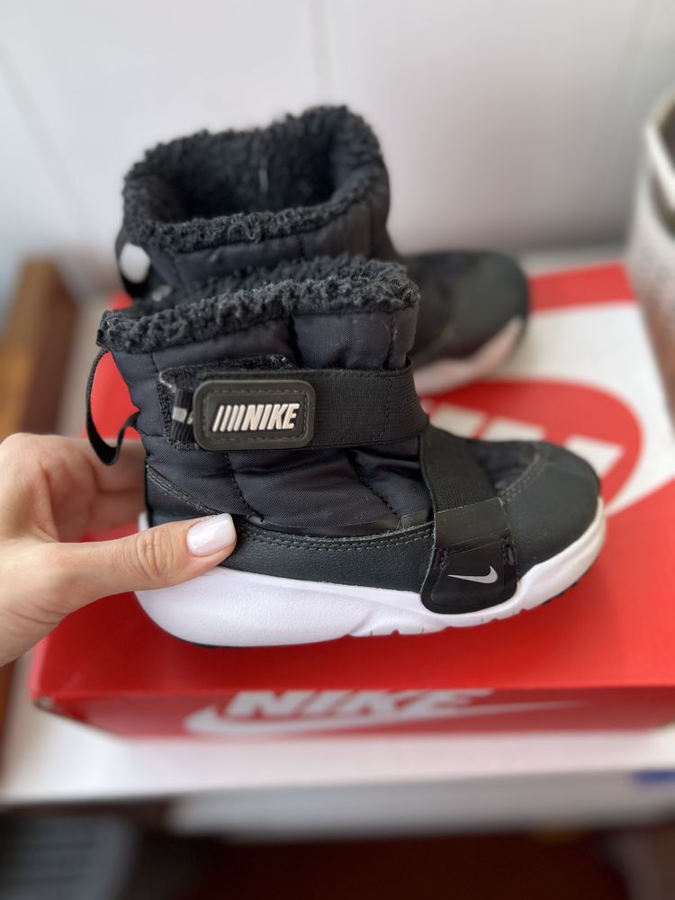 Зимние сапоги,ботинки,дутики Nike