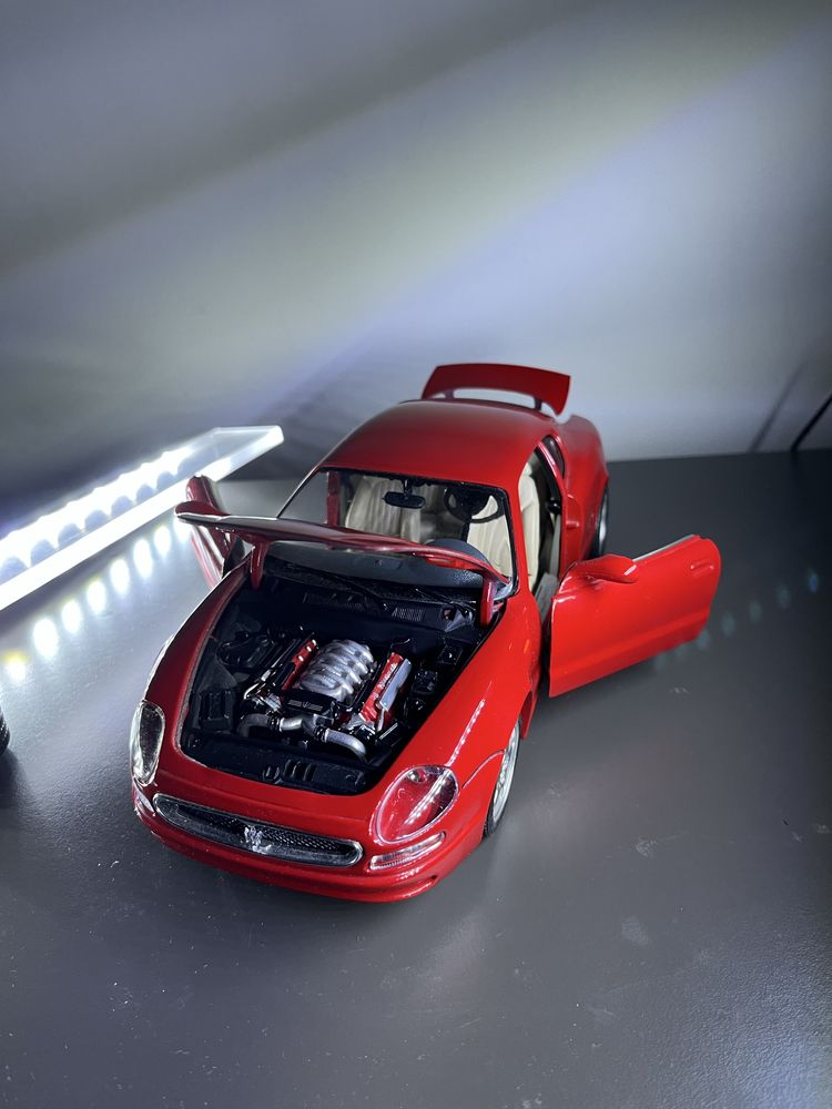 Maserati 3200gt 1:18 bburago