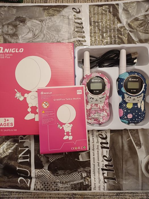 Супер рація на акумуляторів,заряджається.Крута фірма.Рація нова. 2-4к