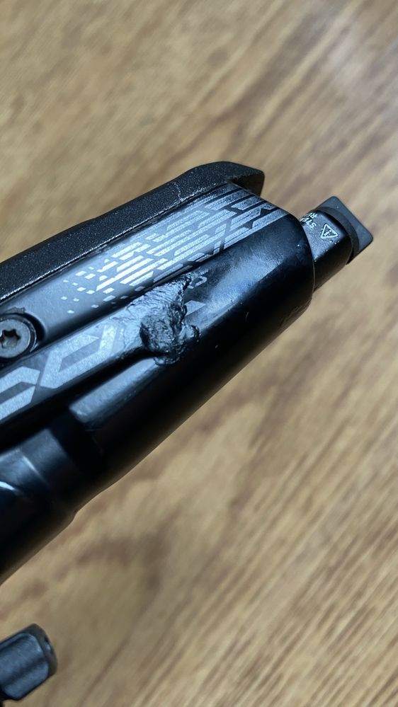SRAM Code RS (He Avid guide shimano magura level xt g2)
