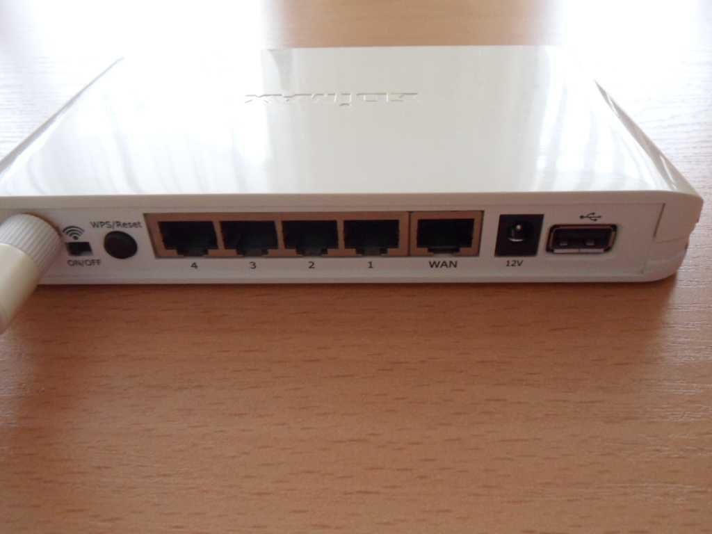 Router WiFi Edimax 6200n .