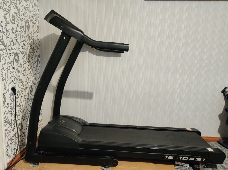 Бігова доріжка JS-1043