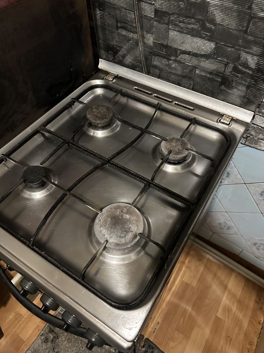 Газова плитка INDESIT нержавейка